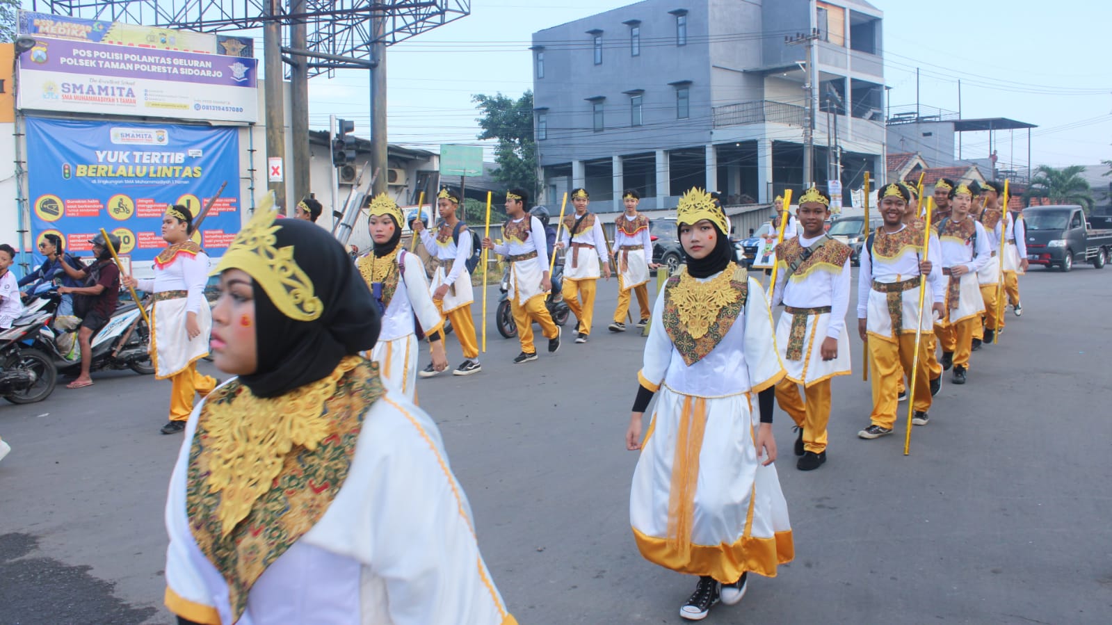 gambar 1